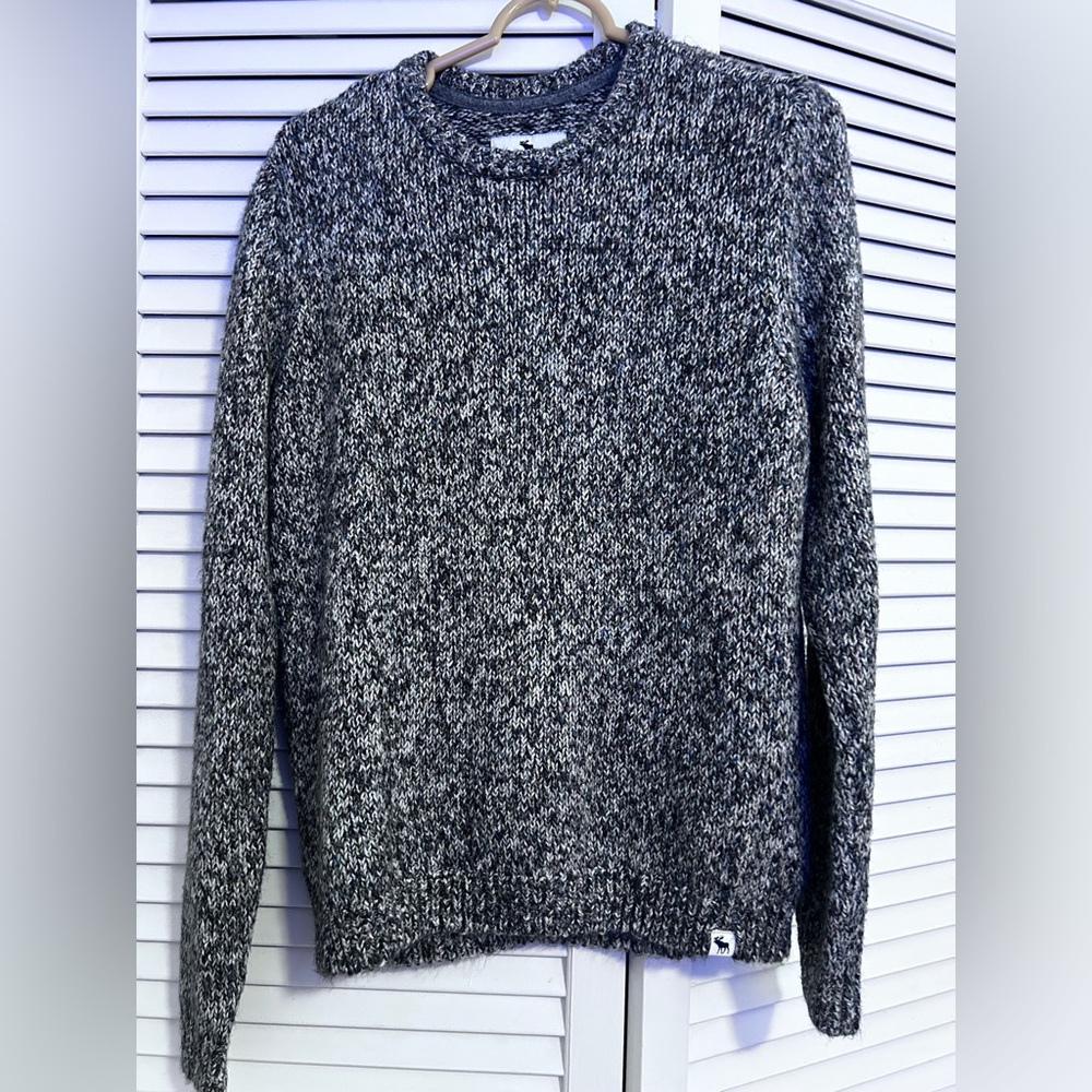 Abercrombie Kids- Brand New with tag, Boys sweater size 15/16
